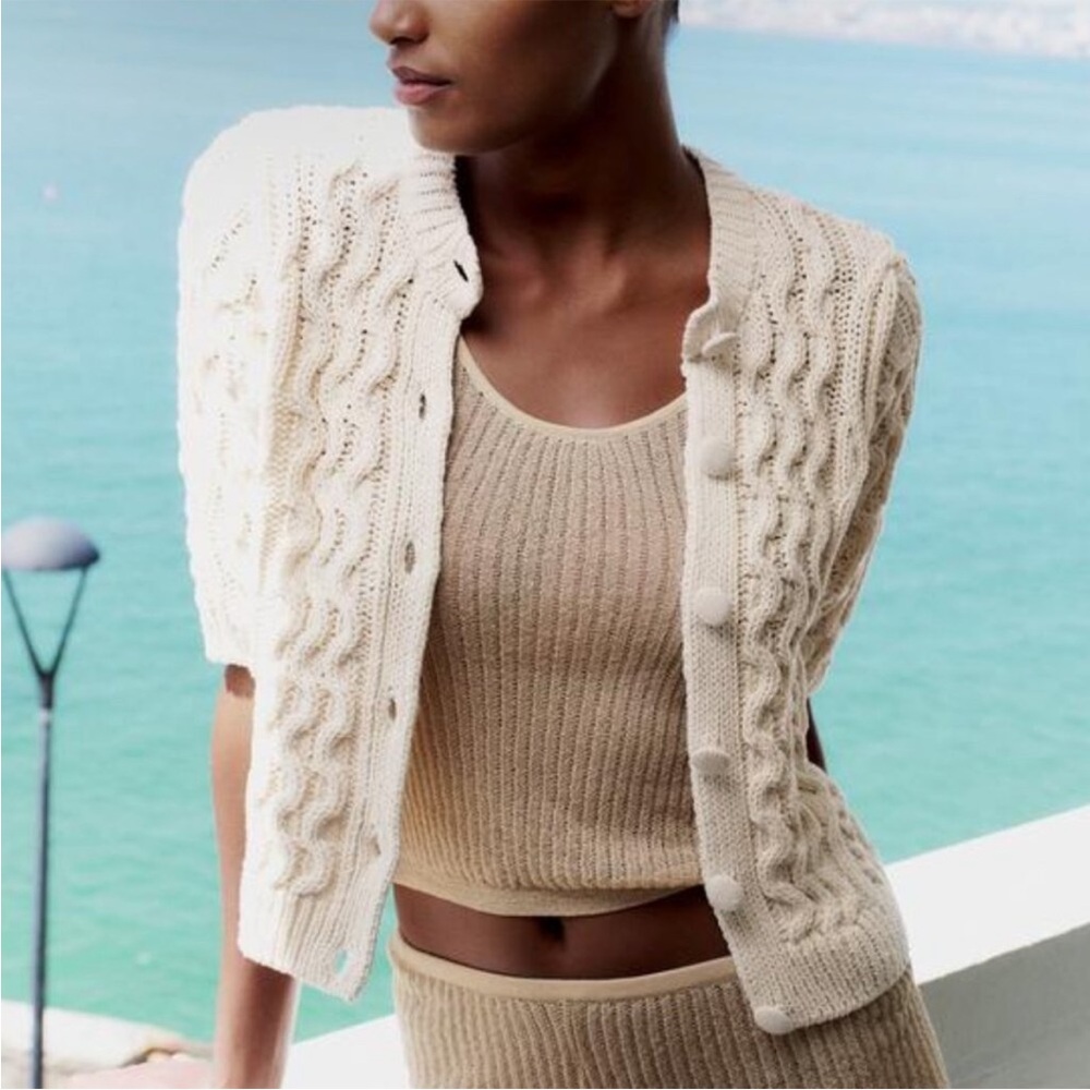 zara short sleeve Cream Cable Knit Sweater
